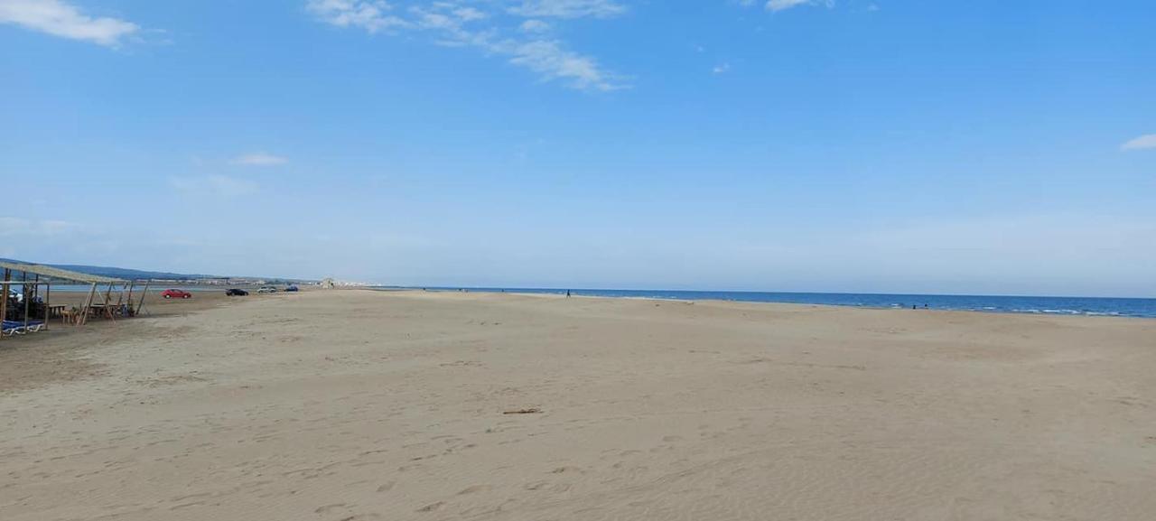 Gruissan Holidays ภายนอก รูปภาพ